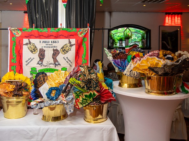 3a.Keti Koti feest