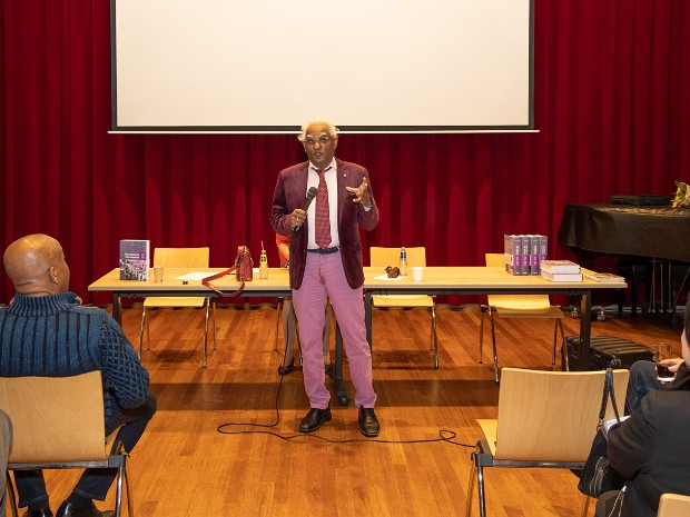 2b.Boekpresentatie